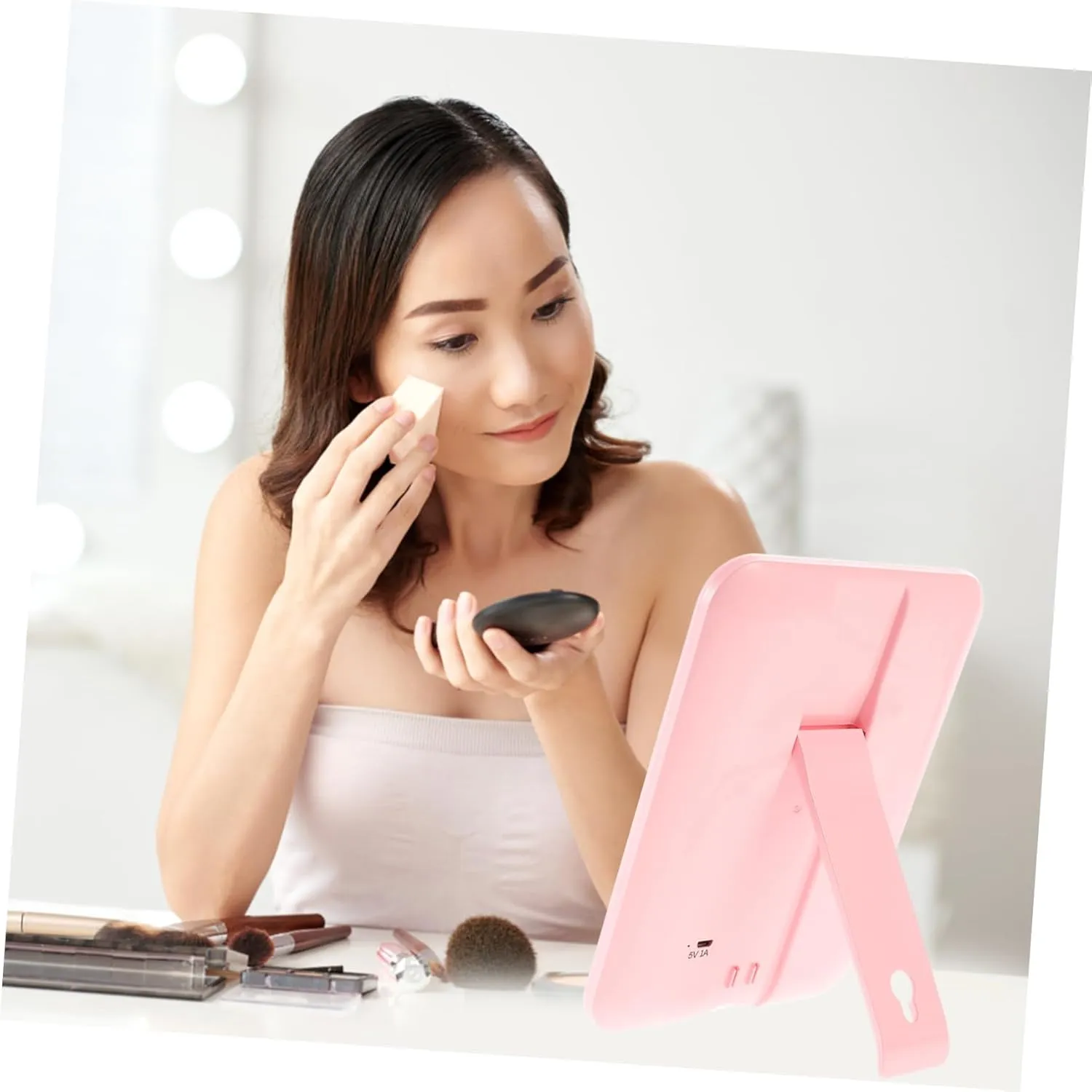1pc Foldable Led Makeup Mirror Back Hook Stand Desktop Vanity Mirror for -ups Elegant Design for Bedroom and Cloakroom Use