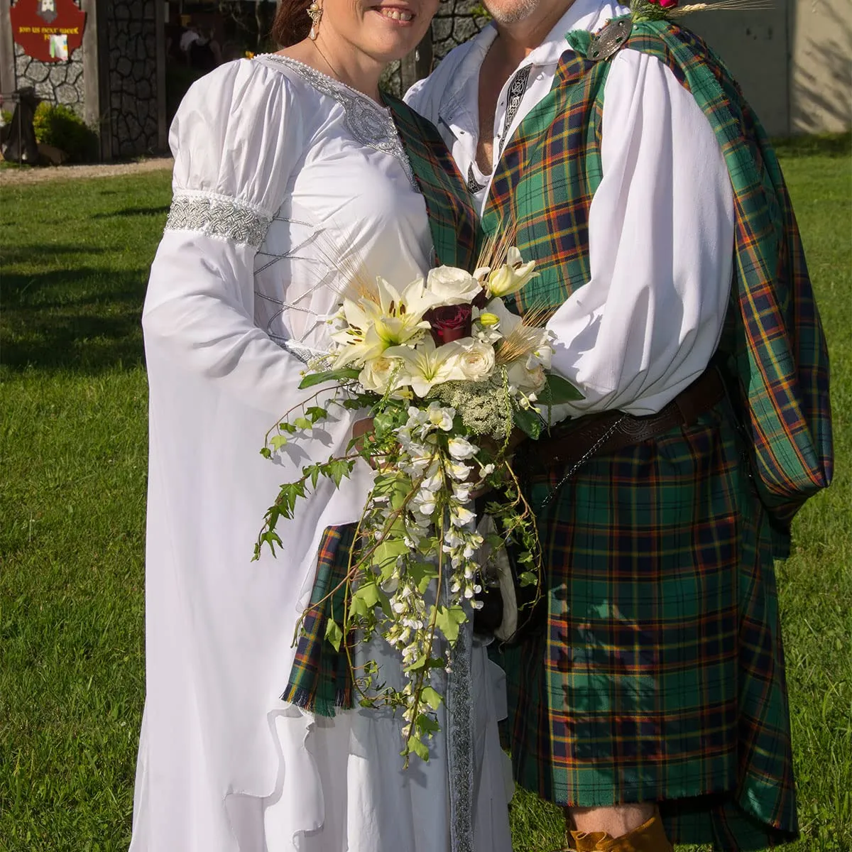 Authentic Wool-Blend Ancient Kilt - Traditional Pleat Each Time You Wear It - Adjustable and Versatile. (MacLaren Modern)