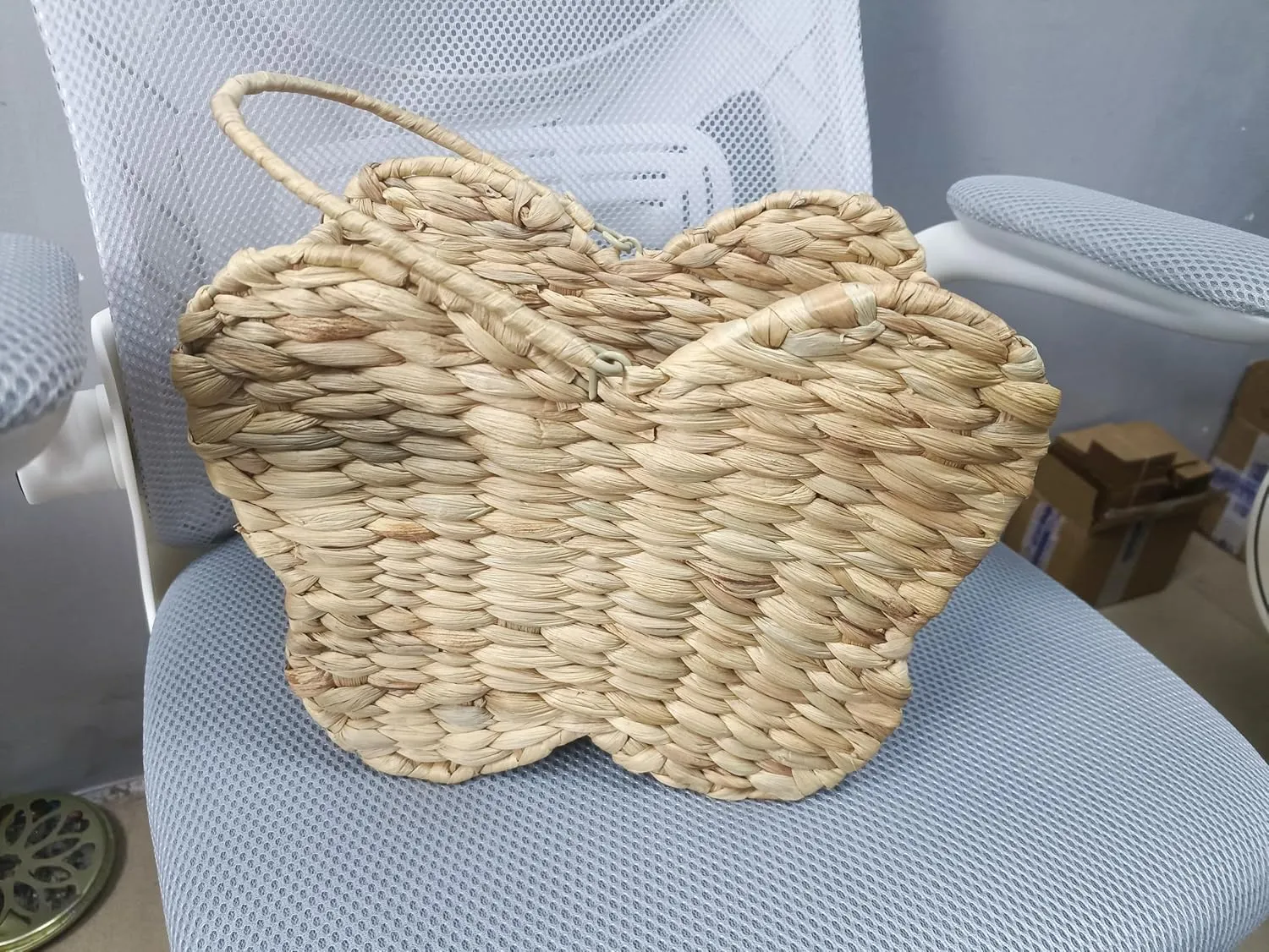 Butterfly Wicker Storage Basket, Natural Water Hyacinth, Handmade Organizer for Toys, Picnics, Home (Butterfly shaped)