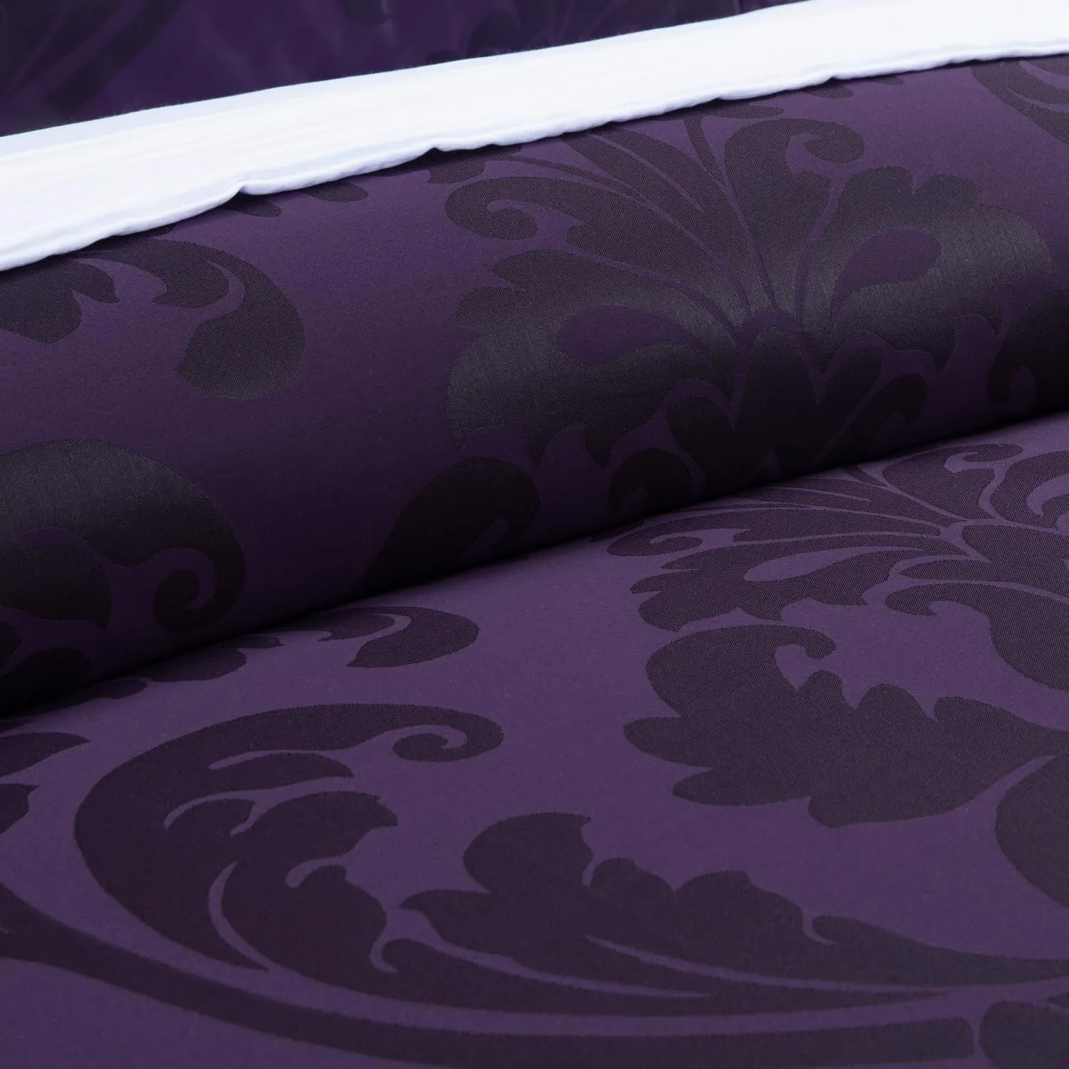 Chezmoi Collection Valor 7-Piece Bed in a Bag King, Purple/Dark Purple Luxury Jacquard Floral Comforter with Sheets Set for All Season