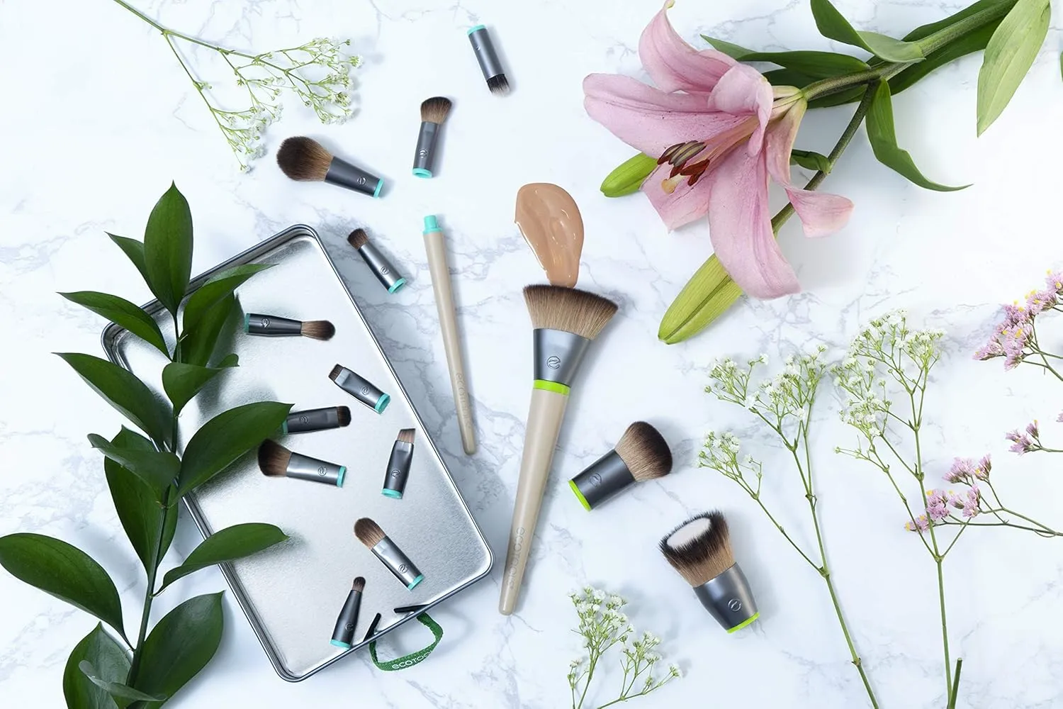 EcoTools Interchangeables Total Renewal Eye Makeup Brush Kit, Customizable Makeup Brushes for Eyeshadow, Travel-Friendly Kit, Eco-Friendly Synthetic Bristles, Cruelty Free & Vegan, 9 Piece Set