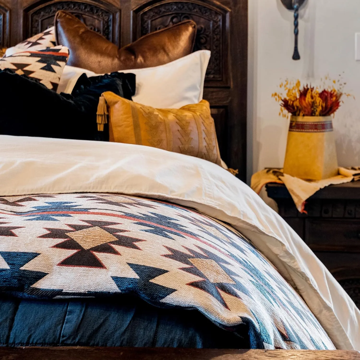 H HIEND ACCENTS Tasha Polizzi for Paseo Road Mariella Western Bedding, 3 Piece Comforter Set, Queen Size, Chenille Red Blue Brown Aztec Bedding Set, Southwestern Tribal Bedding with Pillow Shams