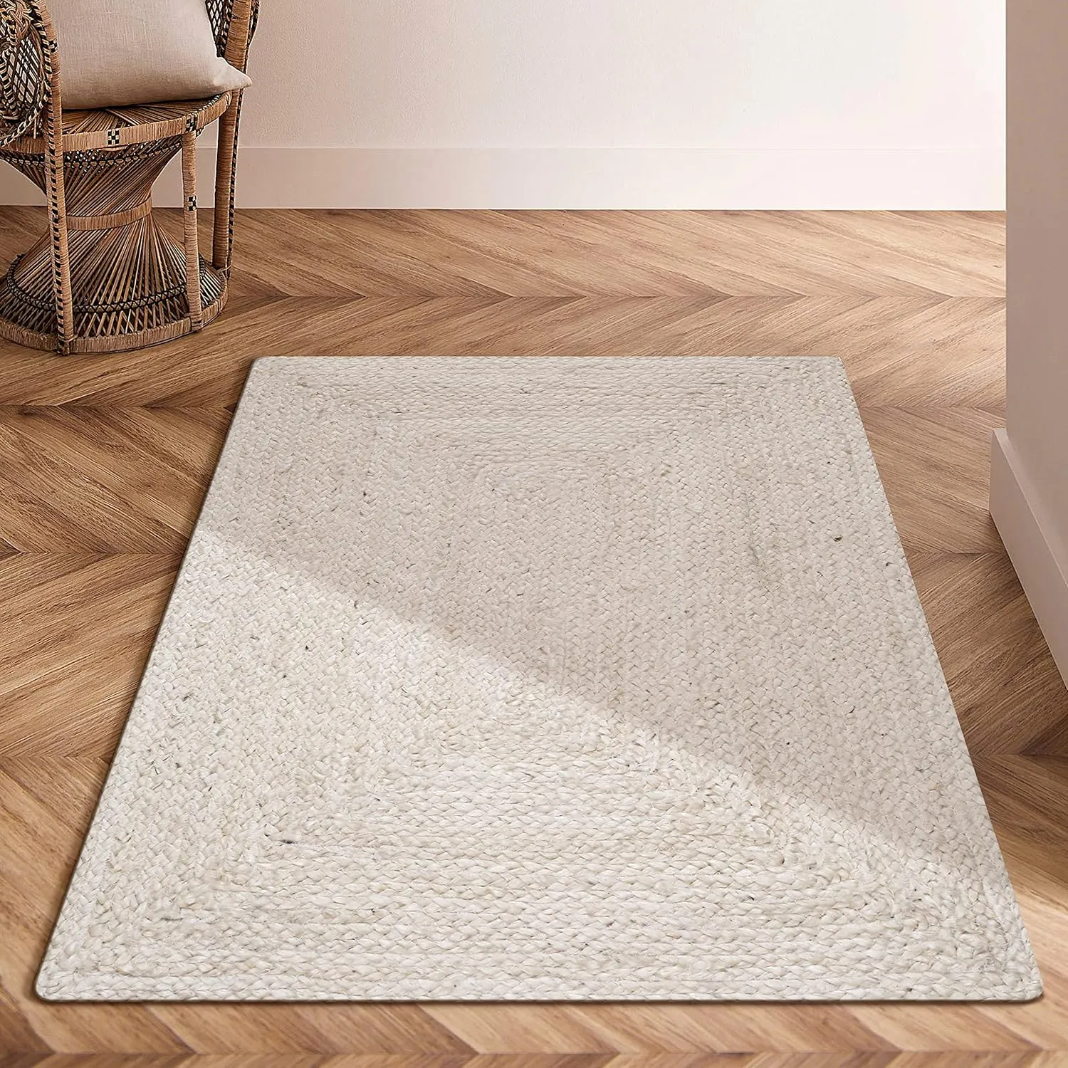 Hausattire Hand Woven Jute Braided Rug, 2'x3' – Off White, Reversible Boho Entry Area Rugs for Kitchen, Living Room I Farmhouse Indoor Outdoor Decorative Floor Rug, 24x36 Inches