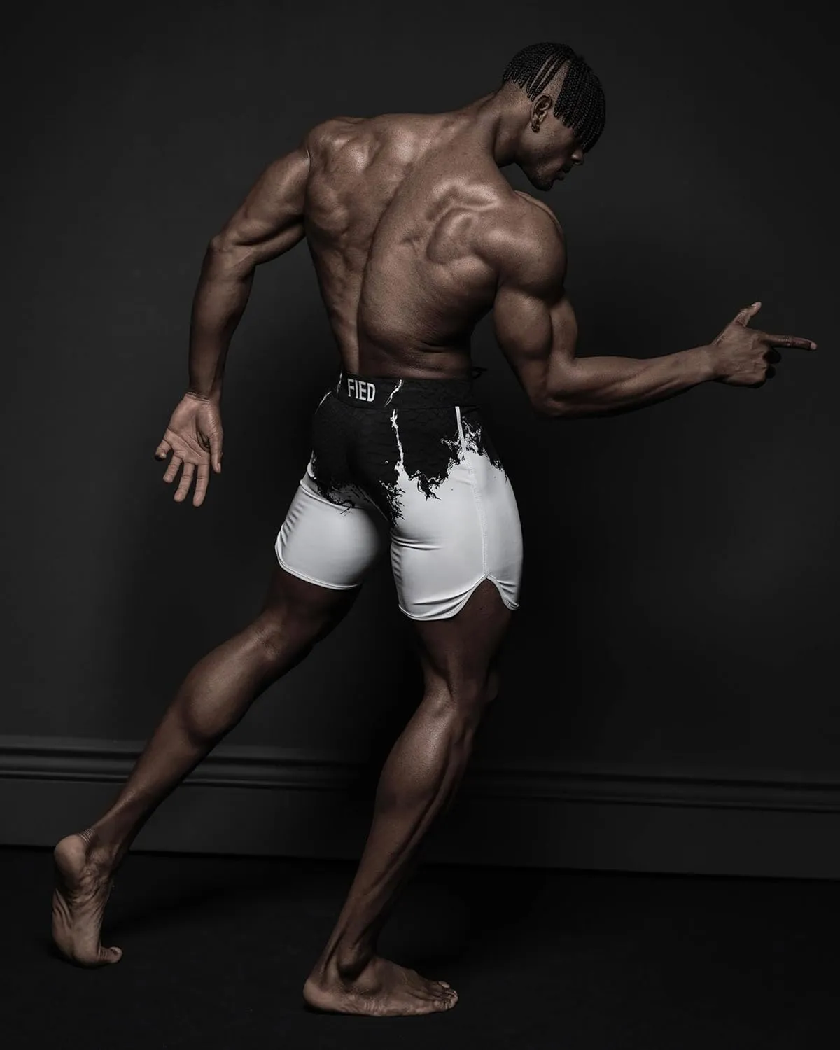 IFBB 15inch Mensphysique Board-Shorts Posing Trunks Competition (White_Magma)
