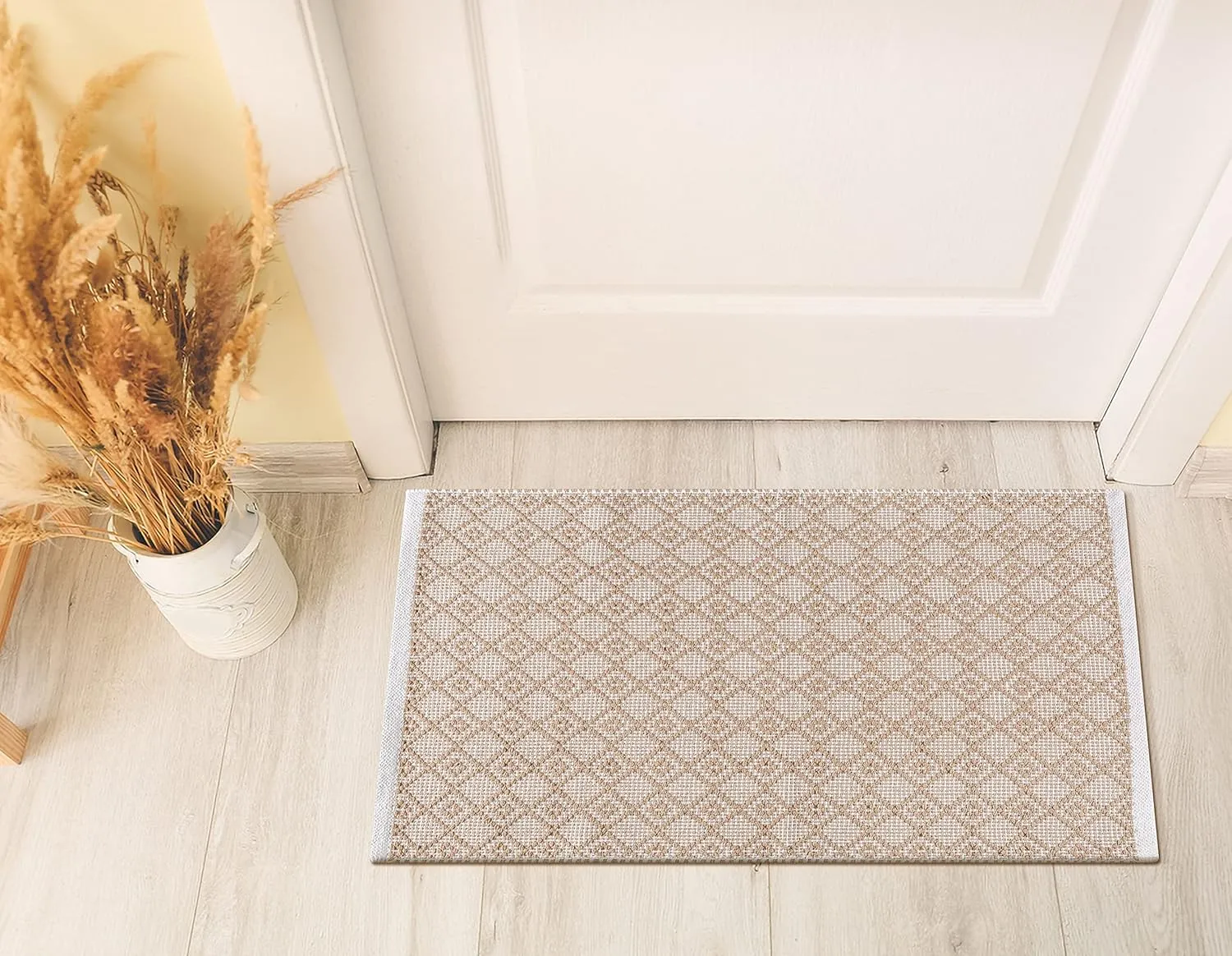 Rug Area Rugs 2x3 Ft Biege Cotton Diamond for Livingroom Bedroom Washable RagRug Non-Slip Farmhouse Carpet Indoor Area Runner Mat for Hallway, Entryway-24x36 Inches