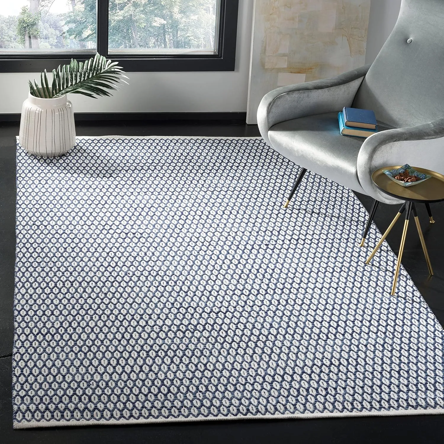 SAFAVIEH Area Rug 8x10 - Montauk Collection - Large - Black & Ivory, Handmade Cotton, Ideal for Living Room, Bedroom, Office, Dining Space (MTK608A)
