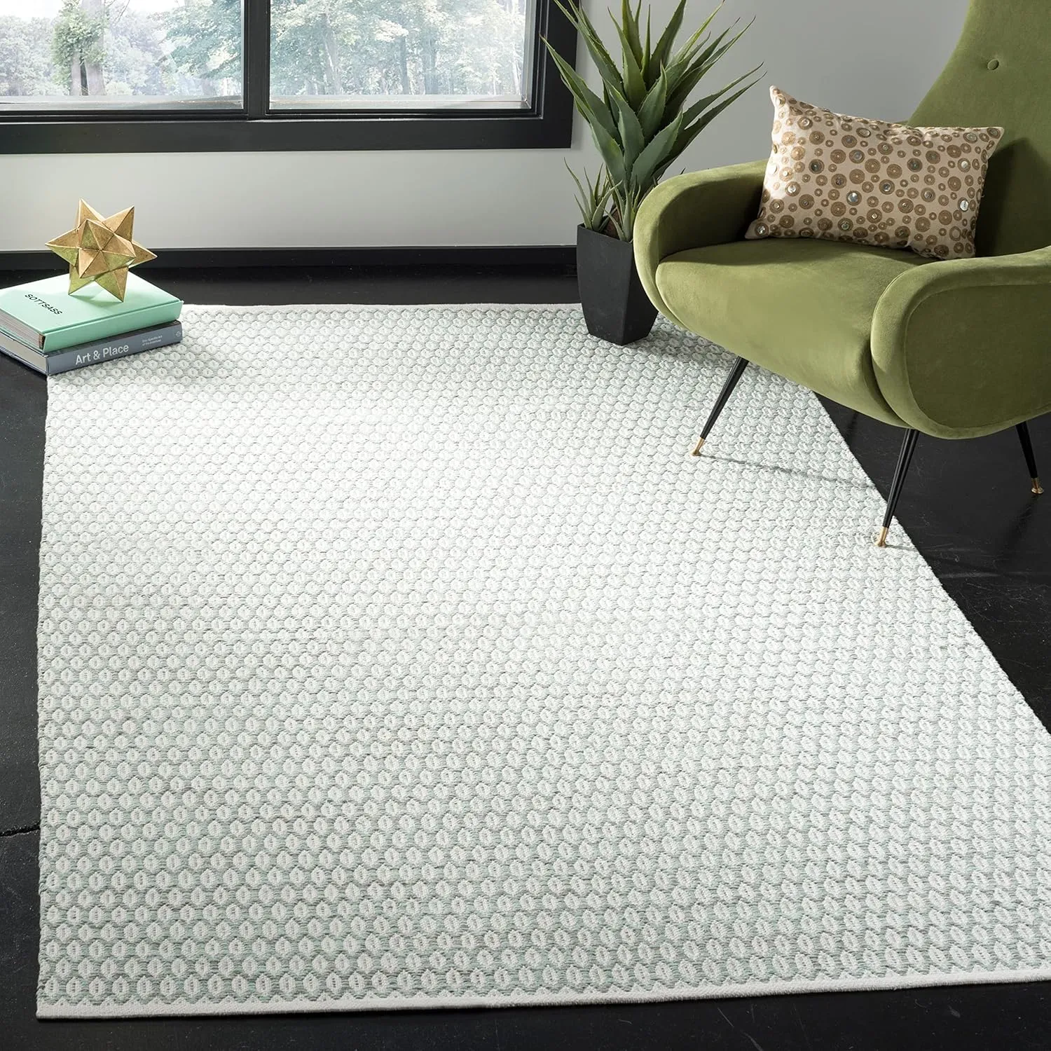 SAFAVIEH Area Rug 8x10 - Montauk Collection - Large - Black & Ivory, Handmade Cotton, Ideal for Living Room, Bedroom, Office, Dining Space (MTK608A)