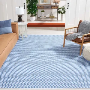 SAFAVIEH Area Rug 8x10 - Montauk Collection - Large - Blue & Ivory, Handmade Cotton, Ideal for Living Room, Bedroom, Office, Dining Space (MTK608B)