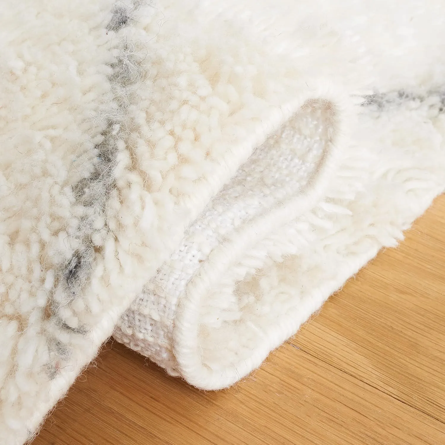 SAFAVIEH Kenya Collection Runner Rug - 2'3" x 9', Ivory & Grey, Handmade Moroccan Boho Trellis Wool Blend, 1.2-inch Thick Ideal for High Traffic Areas in Living Room, Bedroom (KNY775A)