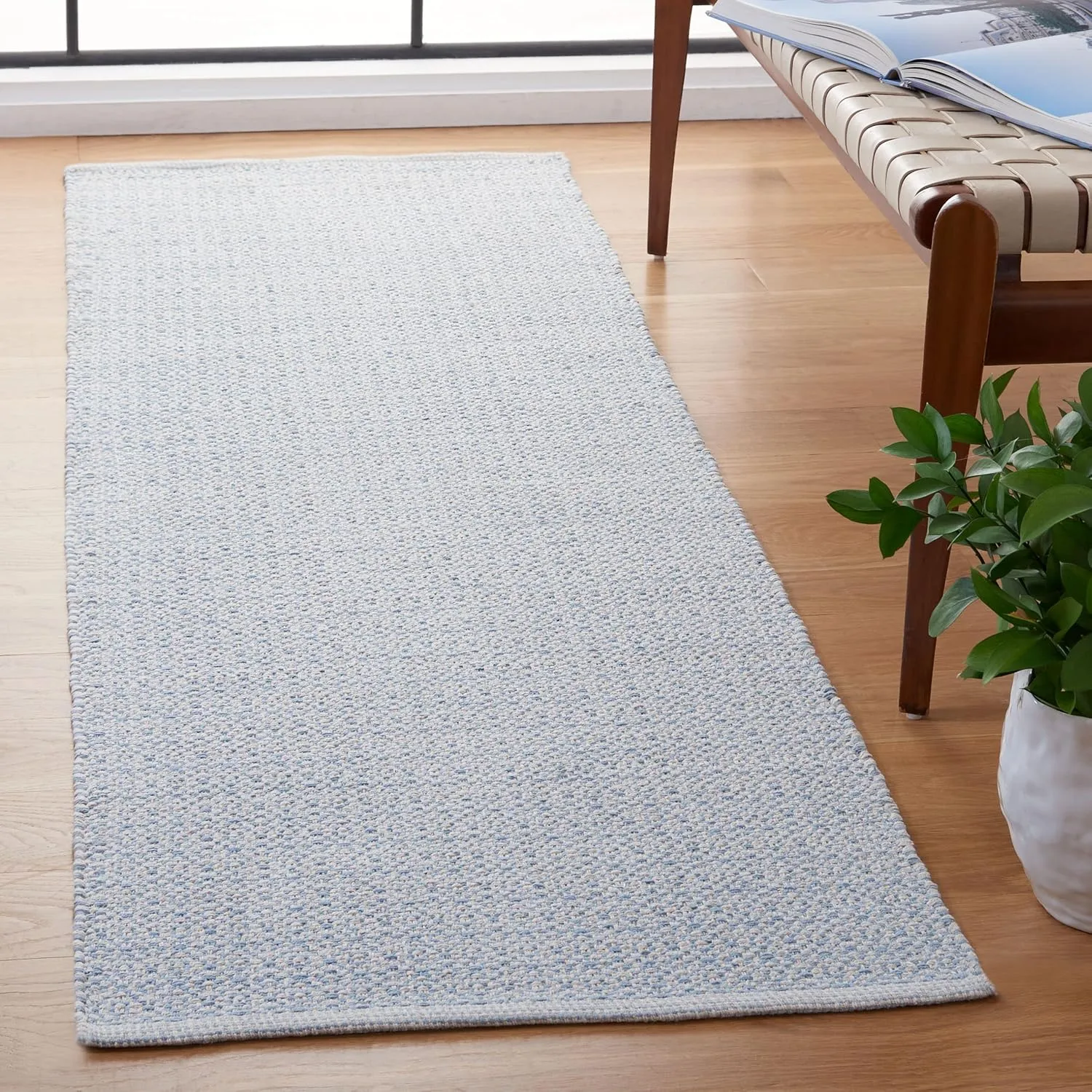 SAFAVIEH Montauk Collection Runner Rug - 2'3" x 7', Ivory & Light Blue, Handmade Cotton, Ideal for High Traffic Areas in Living Room, Bedroom (MTK717B)