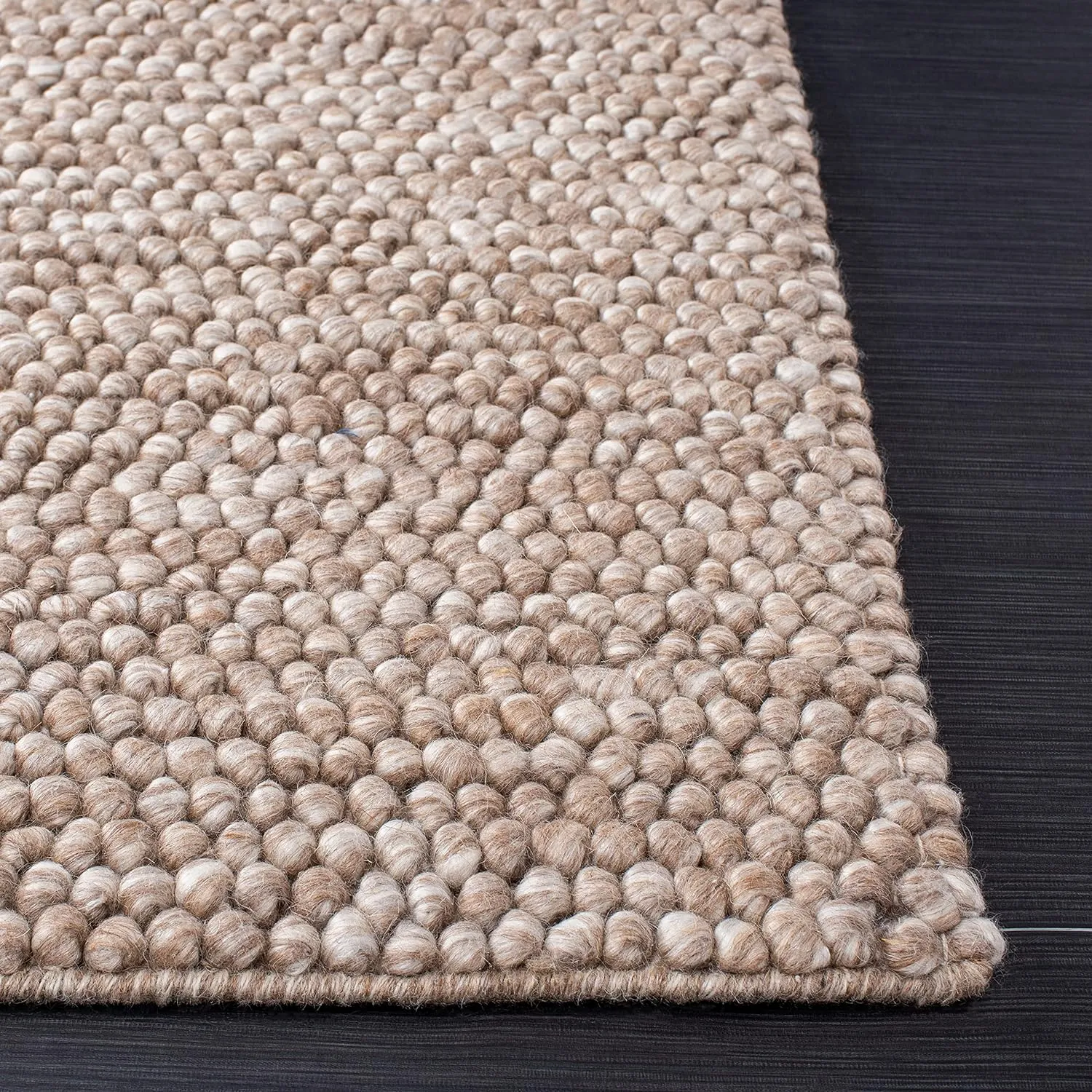 SAFAVIEH Natura Collection Area Rug - 9' x 12', Brown, Handmade Farmhouse Wool, Ideal for High Traffic Areas in Living Room, Bedroom (NAT620T)