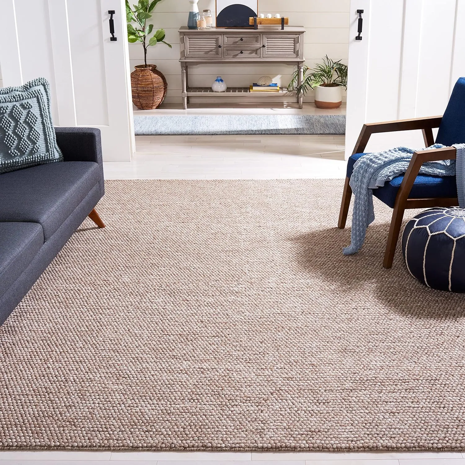 SAFAVIEH Natura Collection Area Rug - 9' x 12', Brown, Handmade Farmhouse Wool, Ideal for High Traffic Areas in Living Room, Bedroom (NAT620T)