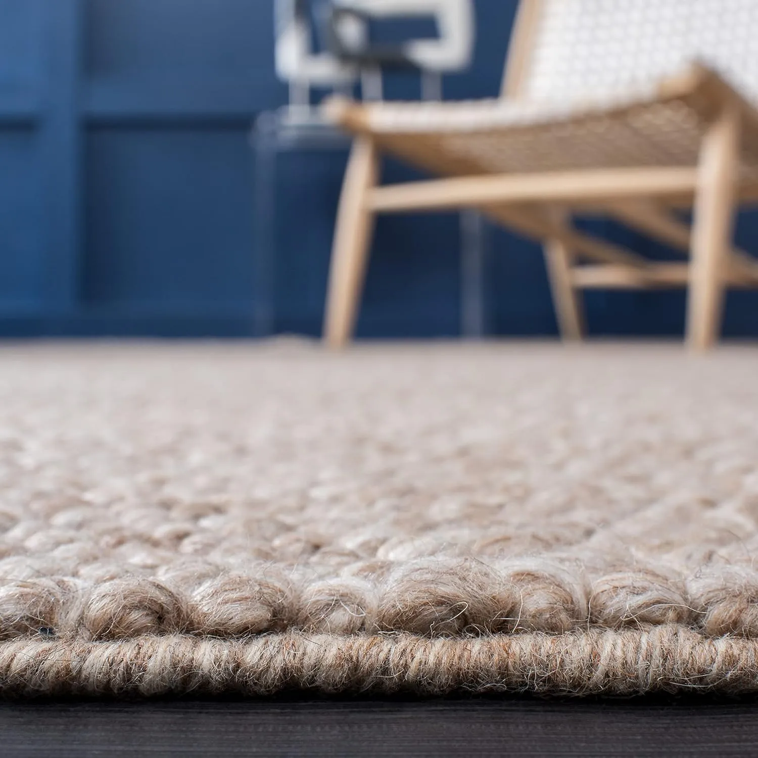 SAFAVIEH Natura Collection Area Rug - 9' x 12', Brown, Handmade Farmhouse Wool, Ideal for High Traffic Areas in Living Room, Bedroom (NAT620T)
