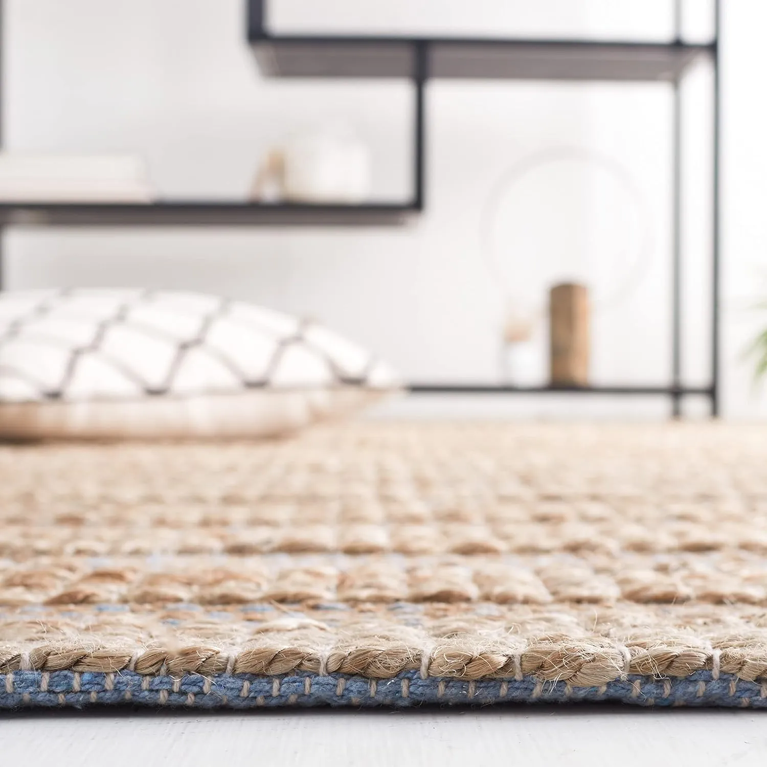 SAFAVIEH Natural Fiber Collection Area Rug - 8' x 10', Light Blue & Natural, Handmade Boho Farmhouse Rustic Jute & Cotton Jute, Ideal for High Traffic Areas in Living Room, Bedroom (NFB654M)