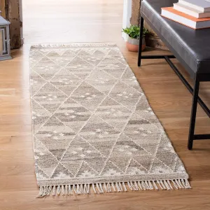 SAFAVIEH Natural Kilim Collection Runner Rug - 2'3" x 6', Natural & Ivory, Handmade Moroccan Boho Tribal Wool & Viscose, Ideal for High Traffic Areas in Living Room, Bedroom (NKM316B)