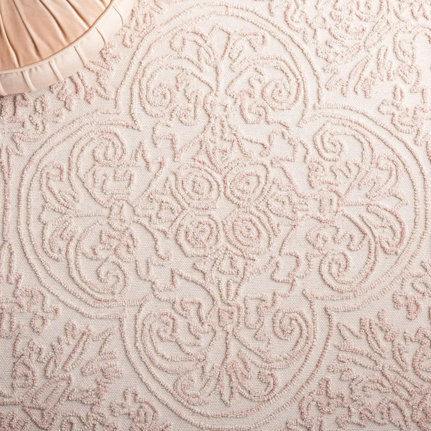 SAFAVIEH Trace Collection Runner Rug - 2'3" x 8', Ivory & Pink, Handmade Wool, Ideal for High Traffic Areas in Living Room, Bedroom (TRC101U)