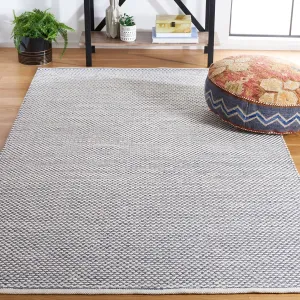 SAFAVIEH Vermont Collection Area Rug - 6' x 9', Navy, Handmade Wool & Cotton, Ideal for High Traffic Areas in Living Room, Bedroom (VRM650N)