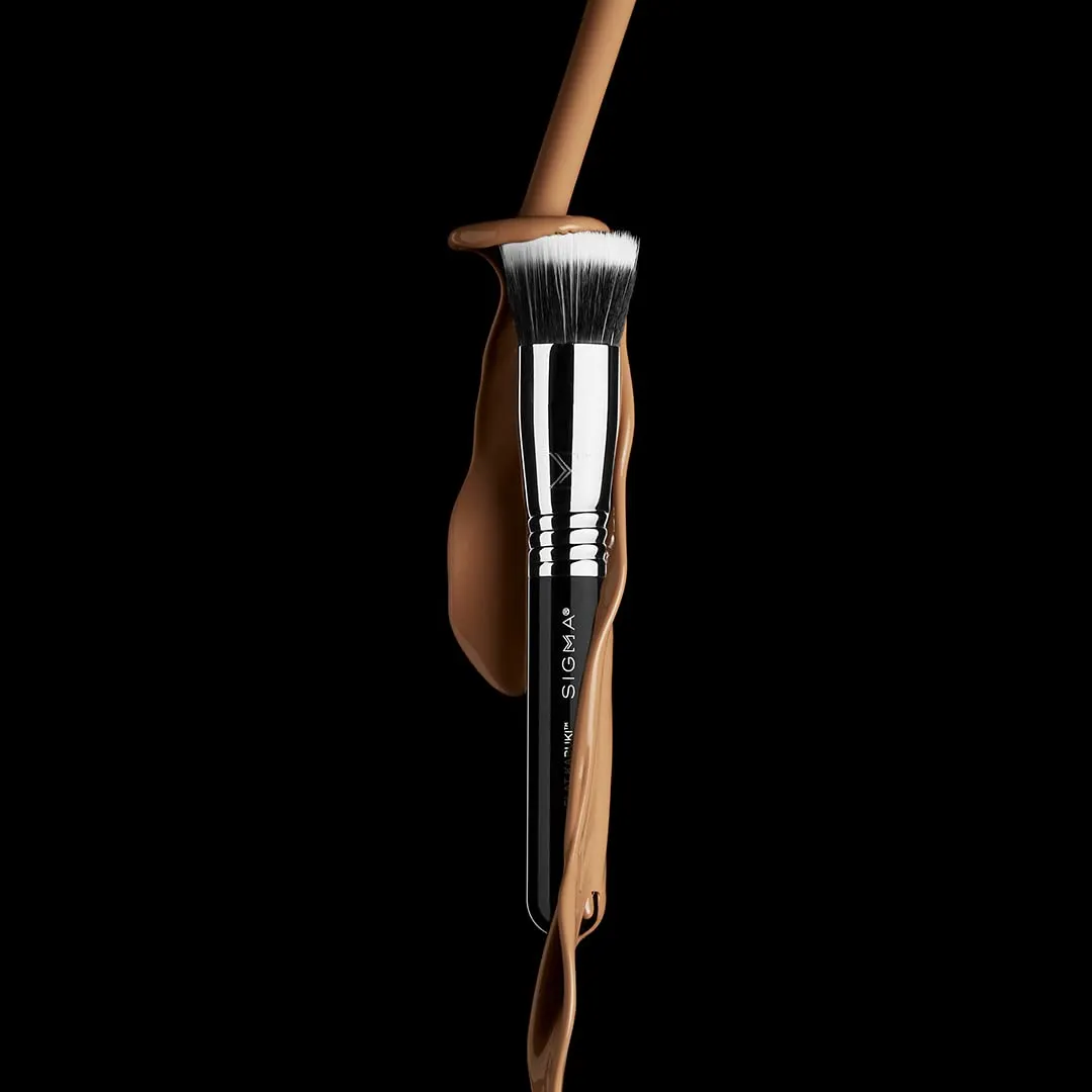 Sigma Beauty F80 Air Flat Kabuki Brush – Flat Top Kabuki Foundation Brush with Premium Synthetic Fibers for Evenly Blending and Buffing Foundation, Compatible with Liquid & Cream Makeup Product