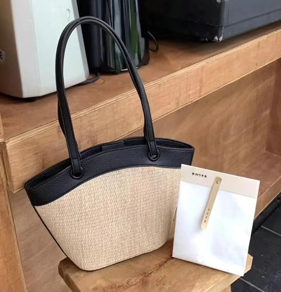 Straw Beach Tote for Women - French Retro Shoulder Bag, Summer Woven Tote, Travel Bag