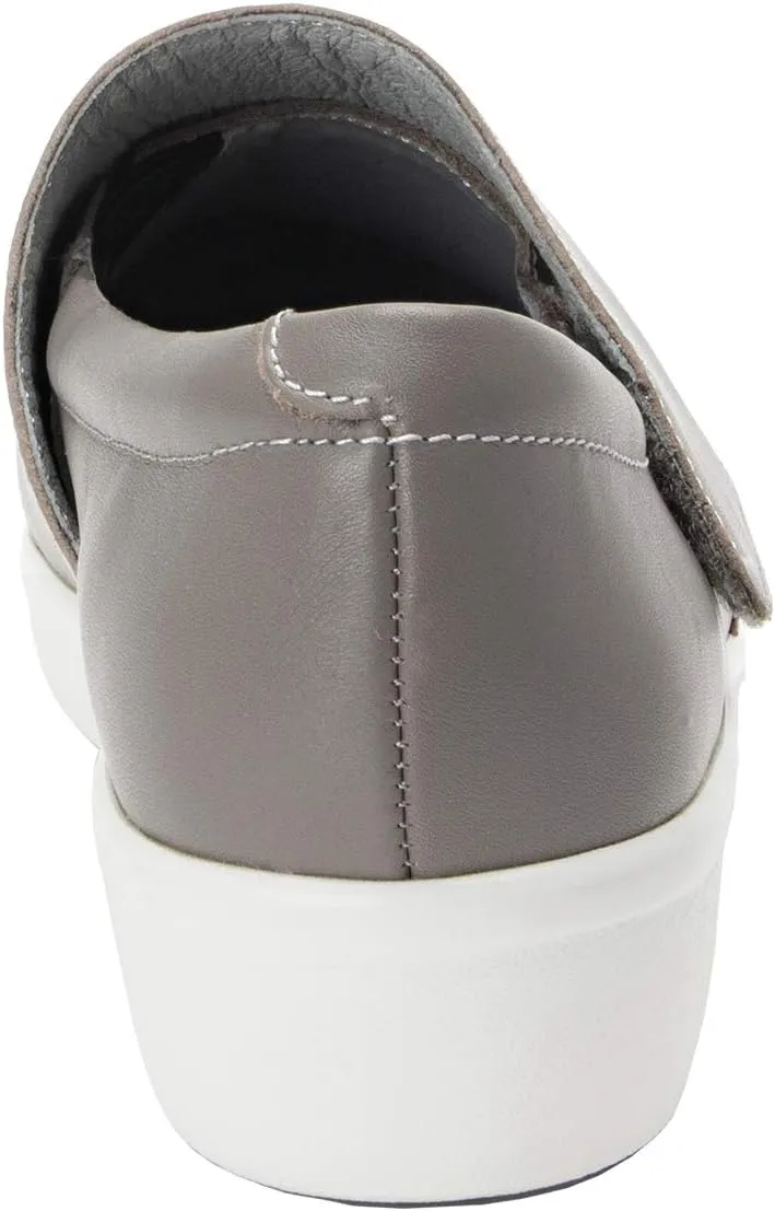 TRAQ by Alegria Qin Womens Smart Walking Shoe