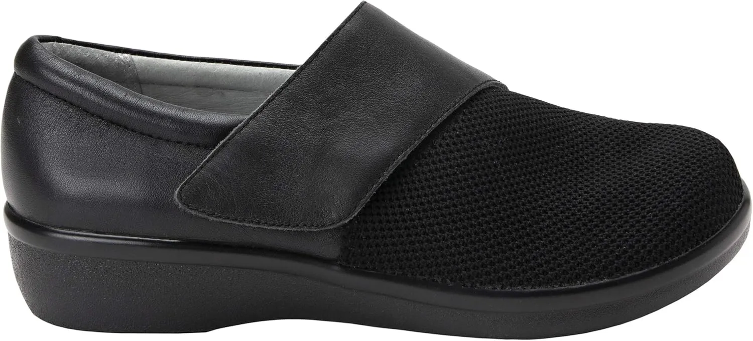 TRAQ by Alegria Qin Womens Smart Walking Shoe