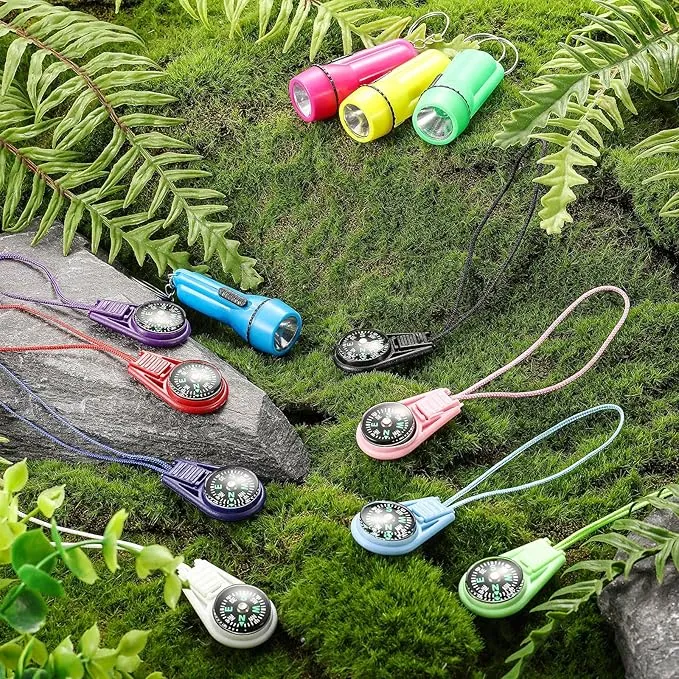 WILLBOND 48 Pcs Mini Flashlight Keychain and Mini Survival Compass, Camping Party Favors LED Flashlights Mini Compass for Outdoor Emergency Survival Kits Bracelet Necklace Key Chain Hiking